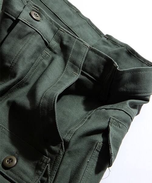 GUNG HO(ガンホー)の「6Pocket Expedition Shorts(パンツ・メンズ・ベージュ/グリーン/カモフラージュ・30/32)」の9枚目の写真