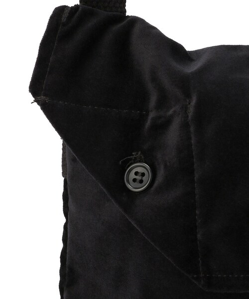 Engineered Garments（エンジニアードガーメンツ）の「shoulder pouch cotton velbeteen /Engineered Garments/エンジニアド ガーメンツ（バッグ・メンズ・BLACK・F）」の8枚目の写真