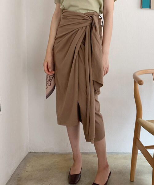 DHOLIC(ディーホリック)の「ワイドラップスカート(スカート・レディース・ベージュ/グリーン/ブラック・FREE)」の1枚目の写真
