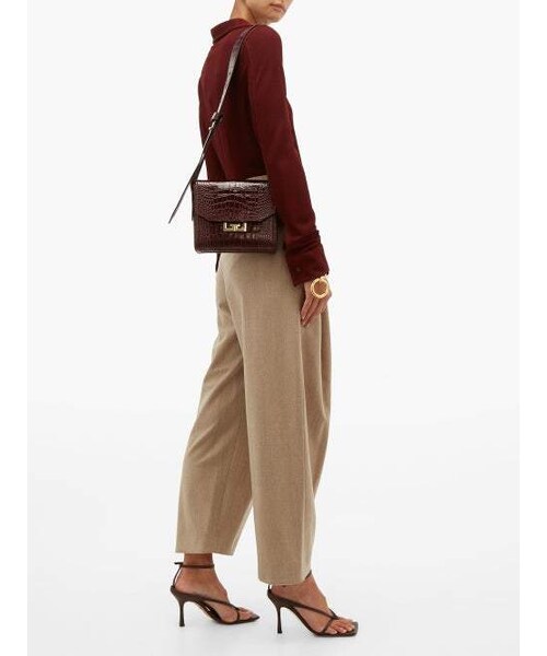 GIVENCHY（ジバンシイ）の「Givenchy - Eden Small Crocodile Effect Leather Shoulder Bag - Womens - Burgundy（ショルダーバッグ・レディース・Red・One Size）」の3枚目の写真