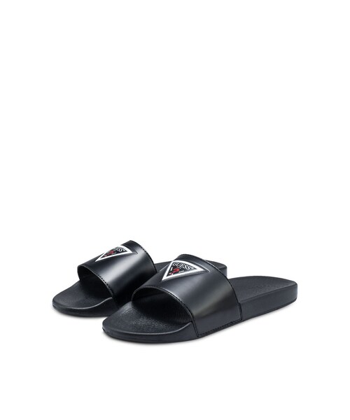 Guess（ゲス）の「Eruba Triangle Logo Slides（）」 WEAR