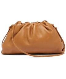 BOTTEGA VENETA | Bottega Veneta - The Pouch Small Leather Clutch - Womens - Tan(クラッチバッグ)