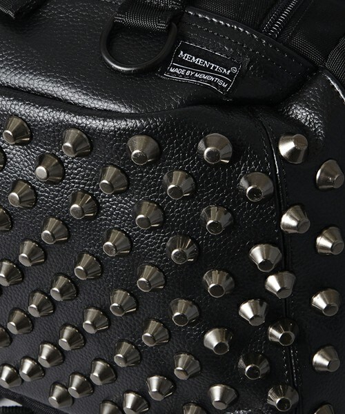 MEMENTISM（メメントイズム）の「CRAZY.D 底スタッズ レザー切り替えリュック ソールスタッズ（バックパック/リュック・メンズ・その他/ブラック/アニマル・/FREE）」の11枚目の写真