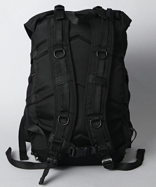 MEMENTISM（メメントイズム）の「CRAZY.D 底スタッズ レザー切り替えリュック ソールスタッズ（バックパック/リュック・メンズ・その他/ブラック/アニマル・/FREE）」の8枚目の写真