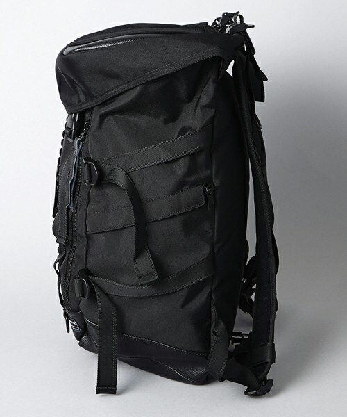 MEMENTISM（メメントイズム）の「THE WORLD レザー切り替え センタースタッズリュック（バックパック/リュック・メンズ・ブラック/ブラック×ホワイト/ネイビー/カモフラージュ/アニマル/その他1/その他2/その他3/その他4/その他5/その他6/その他7/その他8/グレー×ホワイト・FREE）」の19枚目の写真