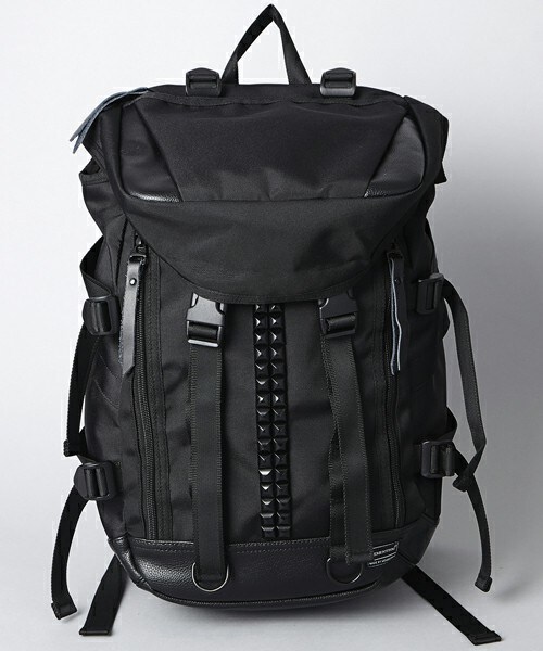 MEMENTISM（メメントイズム）の「THE WORLD レザー切り替え センタースタッズリュック（バックパック/リュック・メンズ・ブラック/ブラック×ホワイト/ネイビー/カモフラージュ/アニマル/その他1/その他2/その他3/その他4/その他5/その他6/その他7/その他8/グレー×ホワイト・FREE）」の17枚目の写真