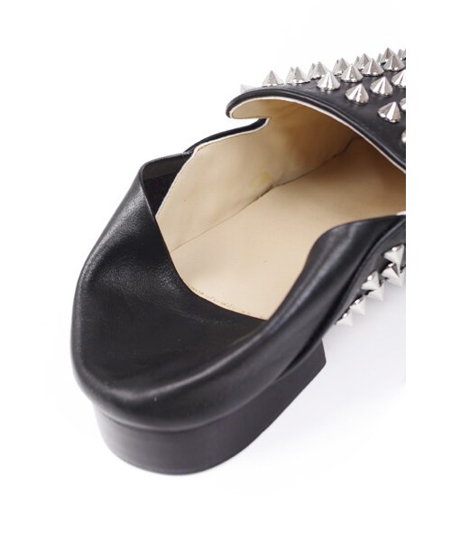 HARRIS BROWN(ハリスブラウン)の「"GOLD.E"スパイクスタッズカウレザースリッポンBLACK(シューズ・メンズ・その他・43(約26cm)/44(約27cm))」の4枚目の写真