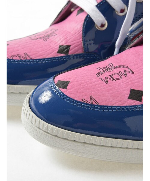 MCMのスニーカーピンクゴールド｜靴