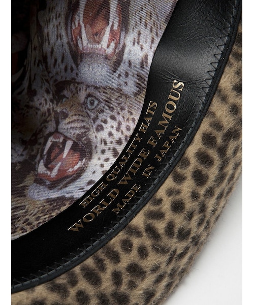 ROYAL FLASH（ロイヤルフラッシュ）の「WORLD wide FAMOUS ワールド 