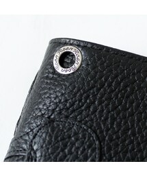 ROEN（ロエン）の「LEATHER 3連スカルパッチ二つ折り財布
