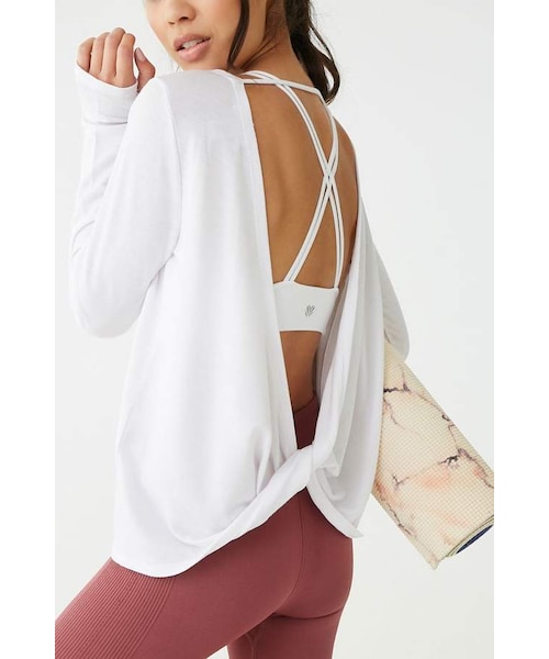 FOREVER 21（フォーエバー トゥエンティーワン）の「Forever 21 Active Open-Back Top（Tシャツ/カットソー・レディース・Black/White・X-small/Small/Medium/Large）」の2枚目の写真