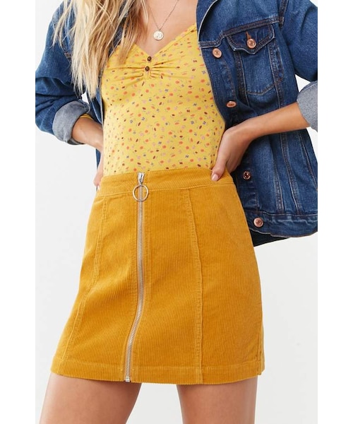 FOREVER 21（フォーエバー トゥエンティーワン）の「Forever 21 Corduroy A-Line Mini Skirt（スカート・レディース・Black/Yellow・Small/Medium/Large）」の2枚目の写真