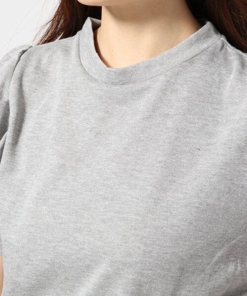 LOWRYS FARM（ローリーズファーム）の「ミニウラケタックパワショルプルオーバー（トップス・レディース・オフ/グレー/イエロー・Ｍ/Ｌ）」の7枚目の写真