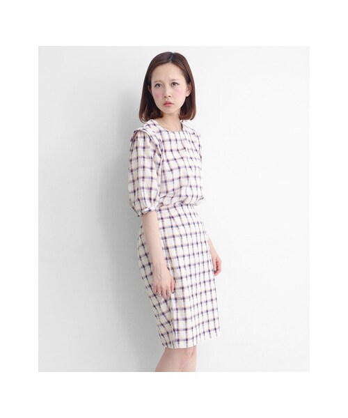 KBF（ケイビーエフ）の「チェック肩タックプルオーバー（トップス・レディース・ORANGE/BLACK/PURPLE・one）」の4枚目の写真