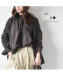 SO | SO コットン100％シャーリングギャザーブラウス(シャツ/ブラウス)