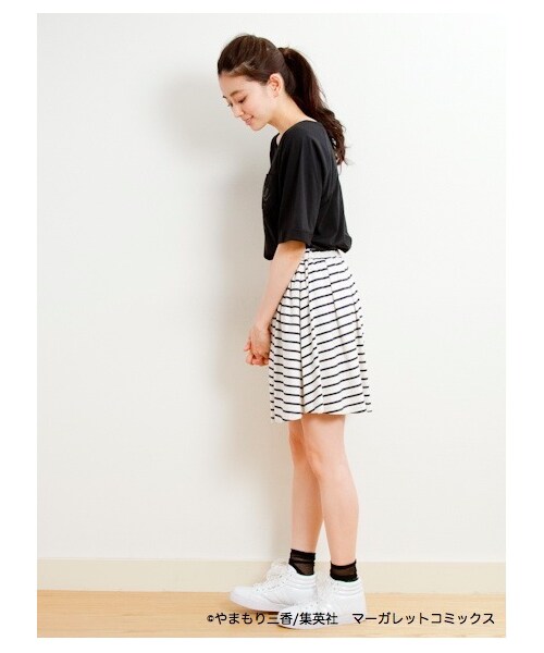 earth music&ecology(アースミュージックアンドエコロジー)の「★先行受注商品【ひるなかの流星】daytime shootingstar/Tee(Tシャツ・レディース・ホワイト/ブラック・F)」の4枚目の写真