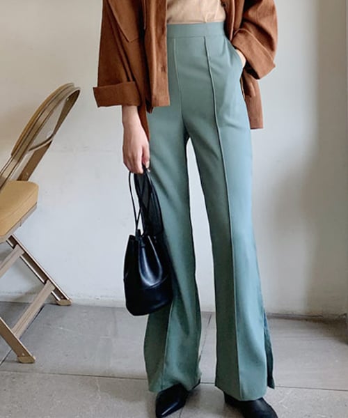 DHOLIC（ディーホリック）の「センタープレススリットスラックス（スラックス・レディース・ピンク/ブラック/グリーン・FREE）」の3枚目の写真