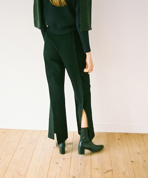 専用品　CLANE 新品　スリットパンツ CLANE（クラネ）の「バックスリットストレートパンツ（）」 - WEAR