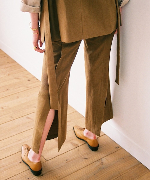専用品　CLANE 新品　スリットパンツ CLANE（クラネ）の「バックスリットストレートパンツ（）」 - WEAR