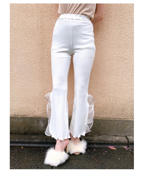 lilLilly(リルリリー)の「リブフリルパンツ(パンツ・レディース・WHITE/BEIGE/PINK/PURPLE/BLUE/BLK×WHT/BLK×RED・FREE)」の1枚目の写真