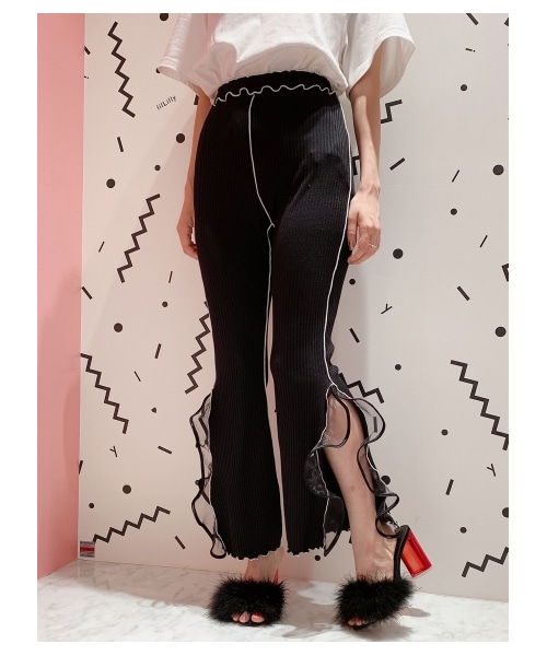 lilLilly(リルリリー)の「リブフリルパンツ(パンツ・レディース・WHITE/BEIGE/PINK/PURPLE/BLUE/BLK×WHT/BLK×RED・FREE)」の6枚目の写真