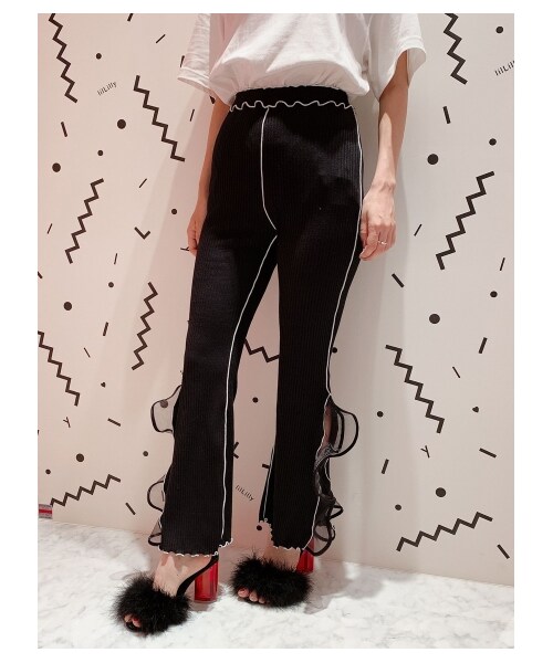 lilLilly(リルリリー)の「リブフリルパンツ(パンツ・レディース・WHITE/BEIGE/PINK/PURPLE/BLUE/BLK×WHT/BLK×RED・FREE)」の9枚目の写真