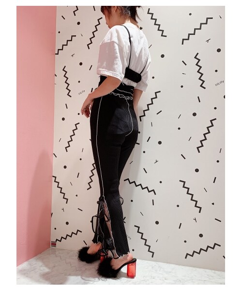 lilLilly(リルリリー)の「リブフリルパンツ(パンツ・レディース・WHITE/BEIGE/PINK/PURPLE/BLUE/BLK×WHT/BLK×RED・FREE)」の10枚目の写真