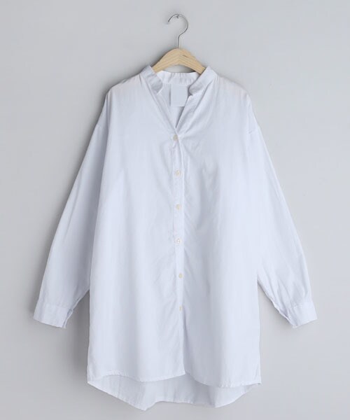 DHOLIC(ディーホリック)の「スリットネックルーズシャツ(シャツ/ブラウス・レディース・その他/ブルー/ホワイト/レッド・FREE)」の2枚目の写真