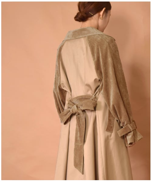 w closet(ダブルクローゼット)の「2素材切替トレンチコート(ジャケット/アウター・レディース・サンドベージュ/Dベージュ・FREE)」の15枚目の写真