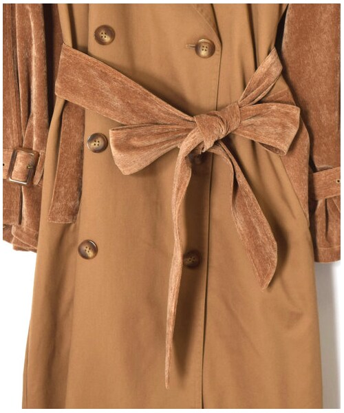 w closet(ダブルクローゼット)の「2素材切替トレンチコート(ジャケット/アウター・レディース・サンドベージュ/Dベージュ・FREE)」の7枚目の写真