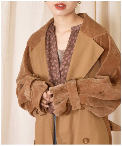 w closet(ダブルクローゼット)の「2素材切替トレンチコート(ジャケット/アウター・レディース・サンドベージュ/Dベージュ・FREE)」の22枚目の写真