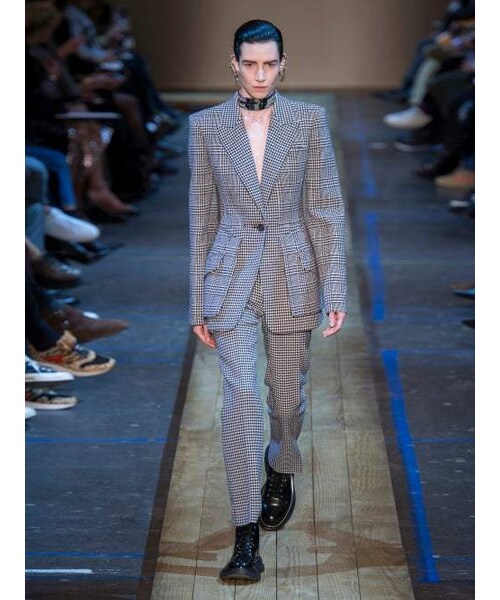 Alexander McQueen（アレキサンダーマックイーン）の「Alexander