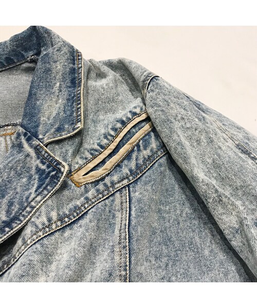USED（ユーズド）の「80’s　オーバーサイズデニムジャケット（デニムジャケット・レディース・その他）」の4枚目の写真