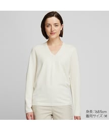 UNIQLO | 3DカシミヤVネックコクーンセーター（長袖）(ニット/セーター)