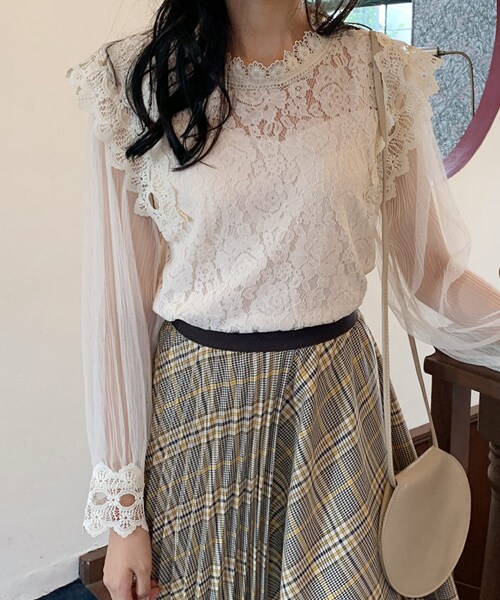 DHOLIC（ディーホリック）の「プリーツスリーブレースブラウス（シャツ/ブラウス・レディース・ブラック/ベージュ/ホワイト/ピンク・FREE）」の3枚目の写真