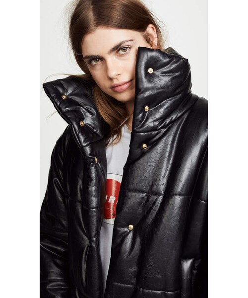nanushka（ナヌーシュカ）の「Nanushka Hide Puffer Jacket（ジャケット/アウター・レディース・Black・S）」の5枚目の写真
