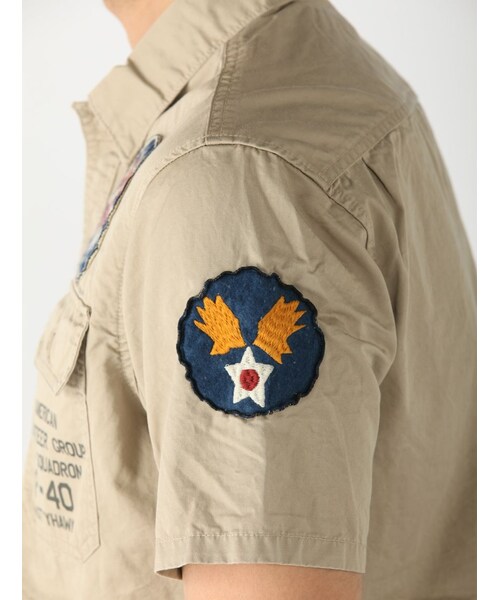 AVIREX（アヴィレックス）の「avirex/アヴィレックス/メンズ/A.V.G PATCHED S/S SHIRTS/A.V.G パッチド 半袖シャツ（トップス・メンズ・CHARCOL/KHAKI/OLIVE・M/L/XL/XXL）」の8枚目の写真