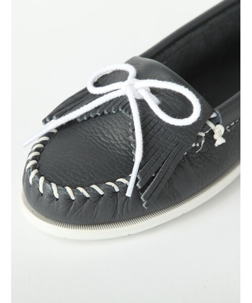 Minnetonka（ミネトンカ）の「ミネトンカ/KILTY UNBEADED（シューズ・レディース・NAVY/WHITE・50/60/70/80）」の11枚目の写真