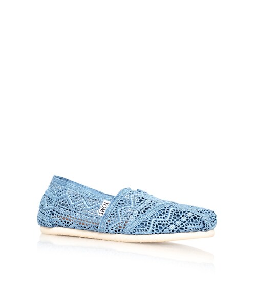 TOMS（トムス）の「CROCHET CLASSIC（シューズ・レディース・BLUE・36/37/38/40/41）」の2枚目の写真