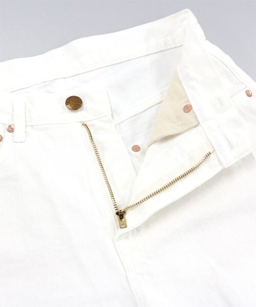 RNA-N(アールエヌエーエヌ)の「Nテーパードベーシックパンツ(パンツ・レディース・ナチュラルホワイト・S/M)」の4枚目の写真