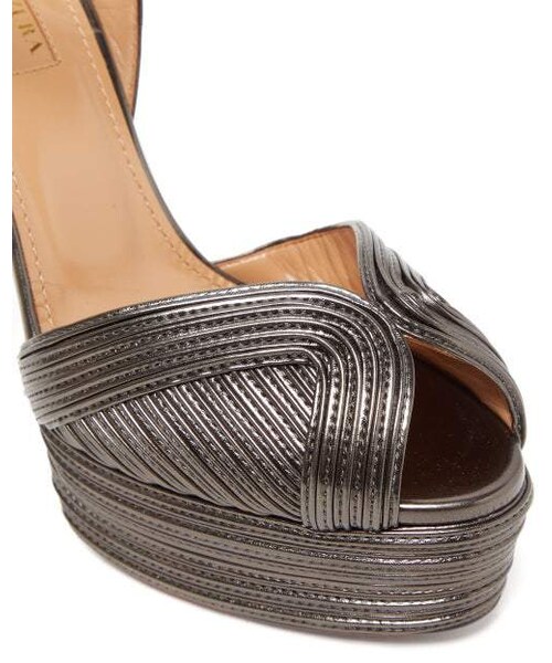 Aquazzura（アクアズーラ）の「Aquazzura - Caprice 130 Metallic Leather Platform Sandals - Womens - Dark Grey（その他シューズ・レディース・Gray・36 Eu/it/37 Eu/it/39.5 Eu/it/40 Eu/it）」の5枚目の写真