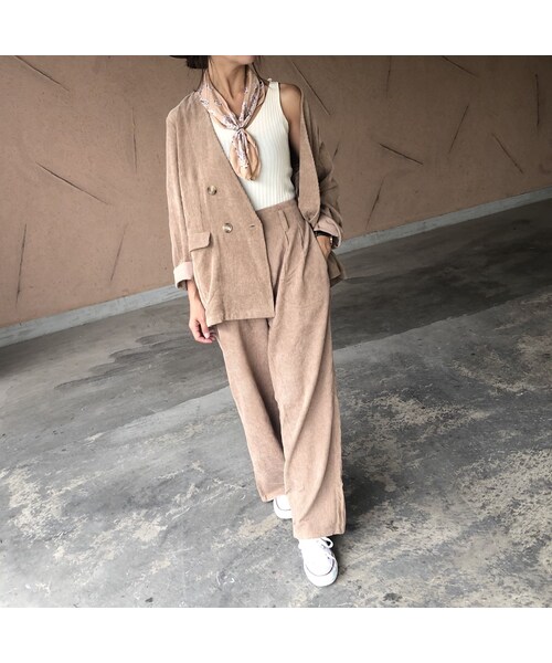 copine（コピン）の「オーバーサイズ！ノーカラーダブルボタンソフトコーデュロイジャケット(2color)【クリックポスト対象商品】（ノーカラージャケット・レディース・その他）」の4枚目の写真