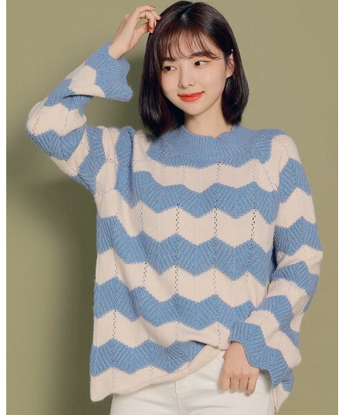 HOTPING(ホッピン)の「ハーフネックジグザグパターンニット(ニット/セーター・レディース・Black/Blue・フリーサイズ)」の2枚目の写真