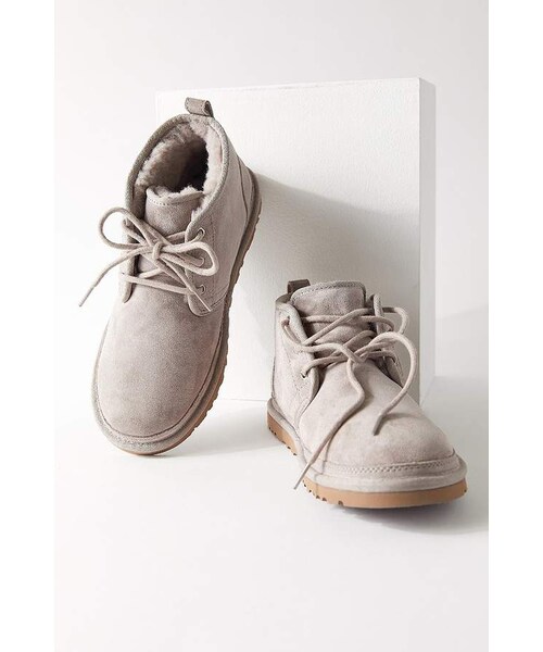 UGG（アグ）の「UGG Neumel Chukka Boot（ブーツ・レディース・Brown/Gray・6/7/8/9/10.）」の2枚目の写真