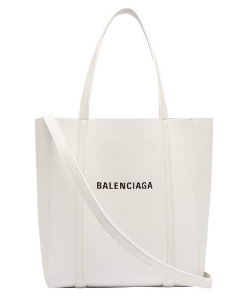 Balenciaga（バレンシアガ）の「Balenciaga - Everyday Xxs Tote Bag 
