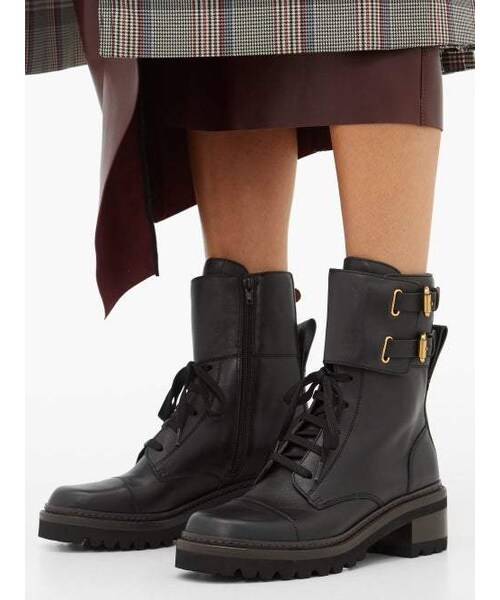 SEE BY CHLOE（シーバイクロエ）の「See By Chloé See By Chloe - Buckled Leather Boots - Womens - Black（ブーツ・レディース・Black・36 Eu/it/37 Eu/it/38 Eu/it/38.5 Eu/it/39 Eu/it/41 Eu/it/42 Eu/it）」の4枚目の写真