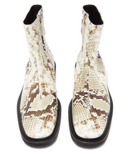 Acne Studios（アクネストゥディオズ）の「Acne Studios - Breaker Python Effect Leather Ankle Boots - Womens - White Multi（ブーツ・レディース・White・35 Eu/it/36 Eu/it/37 Eu/it/38 Eu/it/39 Eu/it/40 Eu/it/41 Eu/it）」の5枚目の写真