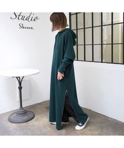 Sheson(シーズン)の「Sheson(シーズン)SelectサイドジップパーカOP(ワンピース・レディース・ブラウン/グリーン/ブラック・FREE)」の3枚目の写真