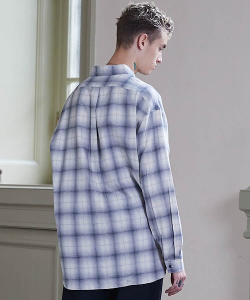 LIDNM（リドム）の「OMBRE CHECK SHIRT/GRY（シャツ/ブラウス・メンズ・ライトグレー・MEDIUM/LARGE）」の5枚目の写真