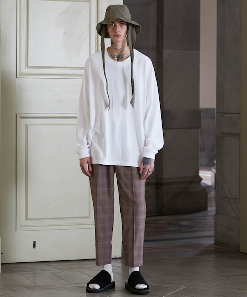 LIDNM（リドム）の「SUPERSIZE LS T-SHIRT/WHT（Tシャツ/カットソー・メンズ・ホワイト系・MEDIUM/LARGE）」の5枚目の写真